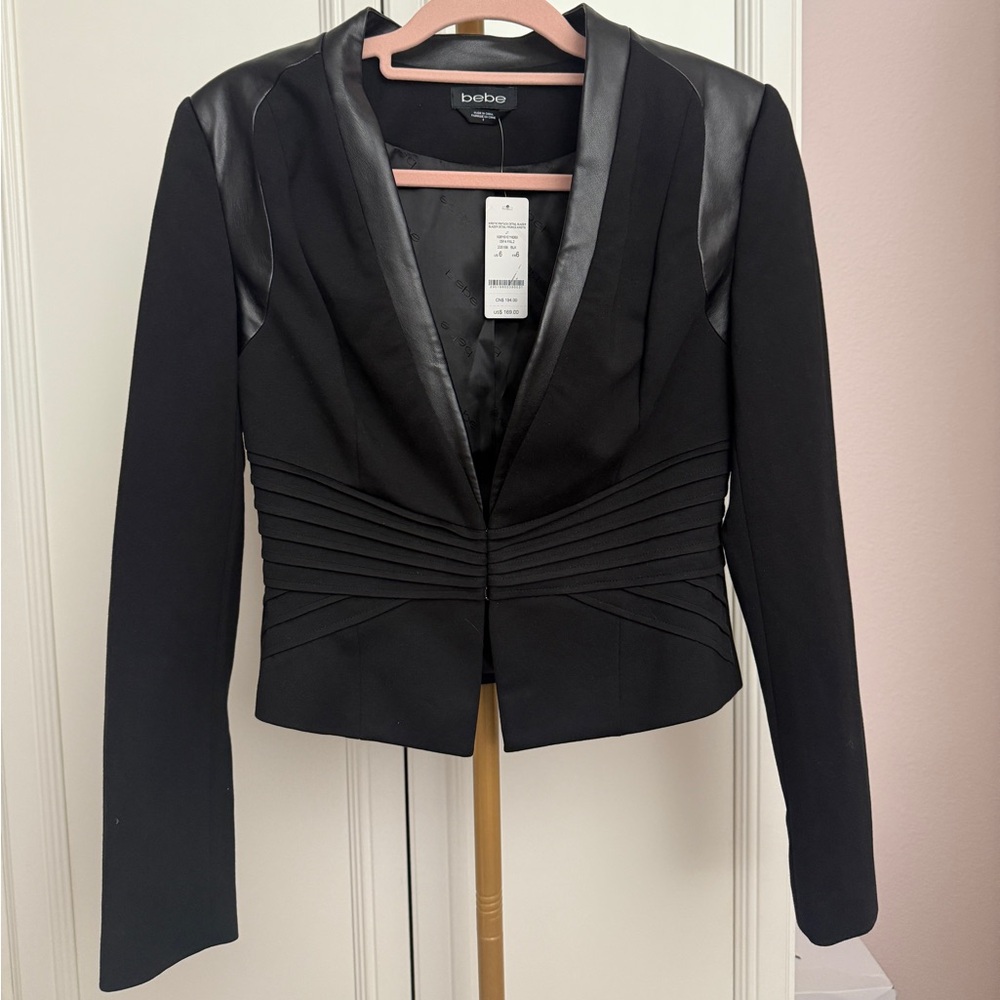 Bebe Black Blazer with Tailored Silhouette and Ruched Waist